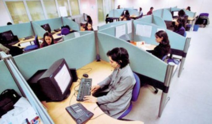 RAR a investit circa 15.000 de euro pentru un call - center